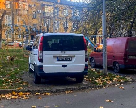Белый Мерседес Вито, объемом двигателя 2.1 л и пробегом 0 тыс. км за 5500 $, фото 5 на Automoto.ua