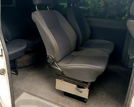 Белый Мерседес Вито, объемом двигателя 2.1 л и пробегом 0 тыс. км за 4300 $, фото 5 на Automoto.ua