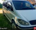 Белый Мерседес Вито, объемом двигателя 2.2 л и пробегом 450 тыс. км за 6000 $, фото 2 на Automoto.ua
