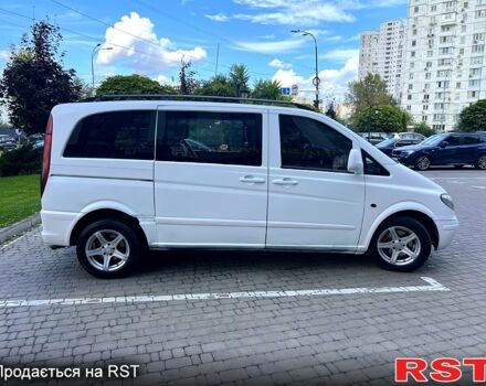 Мерседес Вито 2004 в Киеве на Automoto.ua Белый Мерседес Вито, объемом двигателя 2.1 л и пробегом 453 тыс. км за 5500 $, фото 2 на Automoto.ua