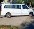 Белый Мерседес Вито, объемом двигателя 2.1 л и пробегом 520 тыс. км за 10000 $, фото 6 на Automoto.ua