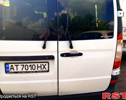 Белый Мерседес Вито, объемом двигателя 2.1 л и пробегом 372 тыс. км за 7100 $, фото 2 на Automoto.ua