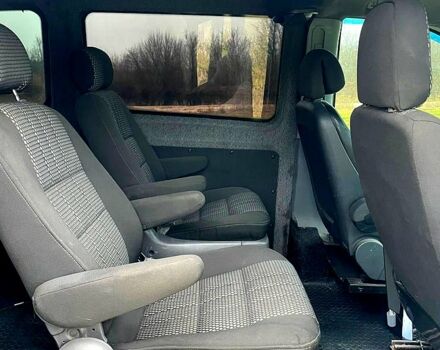 Белый Мерседес Вито, объемом двигателя 2.1 л и пробегом 270 тыс. км за 6500 $, фото 9 на Automoto.ua