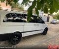 Белый Мерседес Вито, объемом двигателя 2.1 л и пробегом 350 тыс. км за 5800 $, фото 2 на Automoto.ua