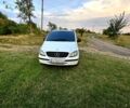 Белый Мерседес Вито, объемом двигателя 2.1 л и пробегом 490 тыс. км за 7000 $, фото 1 на Automoto.ua