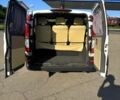 Белый Мерседес Вито, объемом двигателя 2.2 л и пробегом 312 тыс. км за 8900 $, фото 5 на Automoto.ua