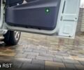 Белый Мерседес Вито, объемом двигателя 2.1 л и пробегом 355 тыс. км за 7200 $, фото 3 на Automoto.ua