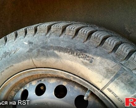 Мерседес Вито 2005 в Харькове на Automoto.ua Белый Мерседес Вито, объемом двигателя 2.1 л и пробегом 0 тыс. км за 6800 $, фото 6 на Automoto.ua