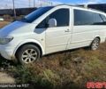 Белый Мерседес Вито, объемом двигателя 2.1 л и пробегом 300 тыс. км за 5999 $, фото 1 на Automoto.ua