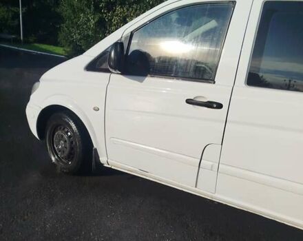 Білий Мерседес Віто, об'ємом двигуна 2.2 л та пробігом 2 тис. км за 8500 $, фото 4 на Automoto.ua