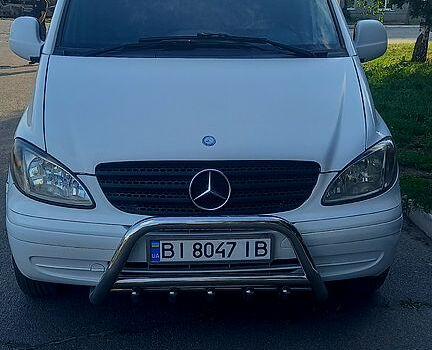 Белый Мерседес Вито, объемом двигателя 2.1 л и пробегом 0 тыс. км за 9500 $, фото 1 на Automoto.ua