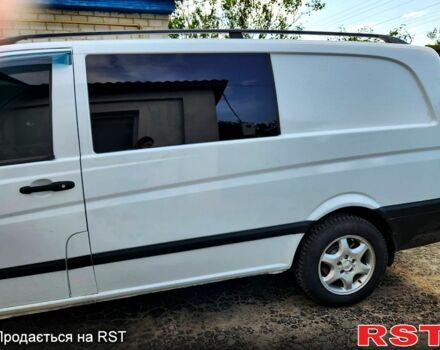 Білий Мерседес Віто, об'ємом двигуна 2.1 л та пробігом 250 тис. км за 8000 $, фото 6 на Automoto.ua