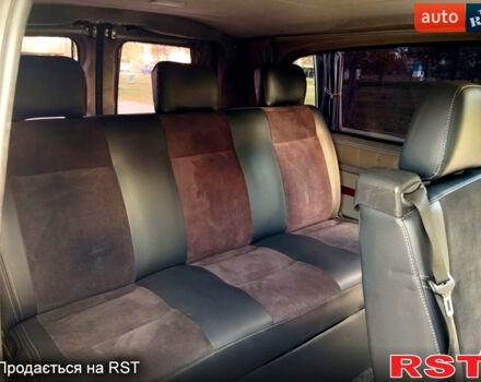 Білий Мерседес Віто, об'ємом двигуна 2.1 л та пробігом 370 тис. км за 9000 $, фото 7 на Automoto.ua