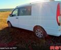 Белый Мерседес Вито, объемом двигателя 2.1 л и пробегом 220 тыс. км за 12500 $, фото 2 на Automoto.ua