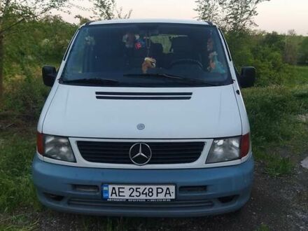 Білий Мерседес Віто, об'ємом двигуна 2.3 л та пробігом 550 тис. км за 4300 $, фото 1 на Automoto.ua