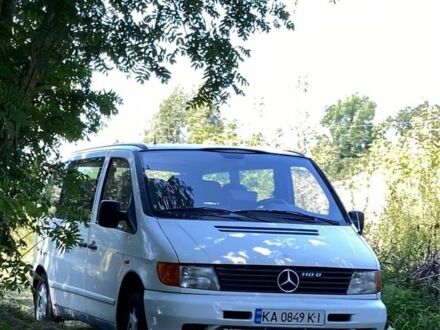 Білий Мерседес Віто, об'ємом двигуна 2.3 л та пробігом 350 тис. км за 4900 $, фото 1 на Automoto.ua