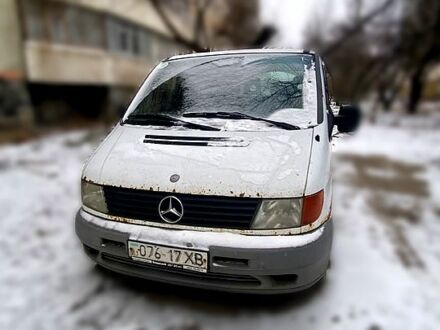Мерседес Вито 1998 в Харькове на Automoto.ua Белый Мерседес Вито, объемом двигателя 23 л и пробегом 600 тыс. км за 2350 $, фото 1 на Automoto.ua