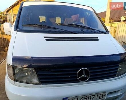Білий Мерседес Віто, об'ємом двигуна 2.1 л та пробігом 469 тис. км за 2800 $, фото 1 на Automoto.ua