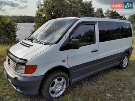 Білий Мерседес Віто, об'ємом двигуна 2.15 л та пробігом 250 тис. км за 5000 $, фото 1 на Automoto.ua