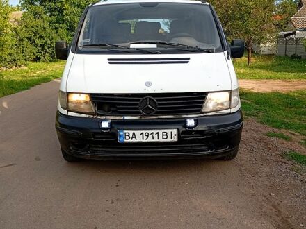 Мерседес Віто 1999 у Павлограде на Automoto.ua Білий Мерседес Віто, об'ємом двигуна 2.2 л та пробігом 0 тис. км за 3000 $, фото 1 на Automoto.ua