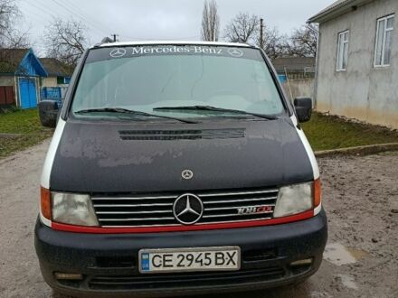 Белый Мерседес Вито, объемом двигателя 2 л и пробегом 300 тыс. км за 4000 $, фото 1 на Automoto.ua