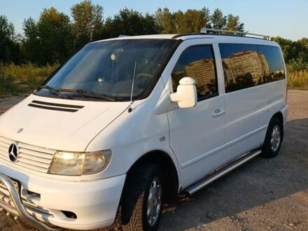 Білий Мерседес Віто, об'ємом двигуна 2.2 л та пробігом 475 тис. км за 6500 $, фото 1 на Automoto.ua