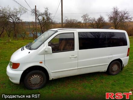Білий Мерседес Віто, об'ємом двигуна 2.3 л та пробігом 372 тис. км за 4000 $, фото 1 на Automoto.ua