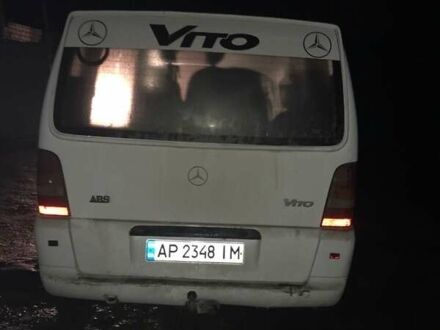 Білий Мерседес Віто, об'ємом двигуна 2.3 л та пробігом 300 тис. км за 1500 $, фото 1 на Automoto.ua