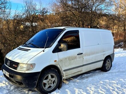 Белый Мерседес Вито, объемом двигателя 2.2 л и пробегом 0 тыс. км за 2600 $, фото 1 на Automoto.ua