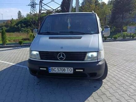 Белый Мерседес Вито, объемом двигателя 2.2 л и пробегом 530 тыс. км за 5500 $, фото 1 на Automoto.ua