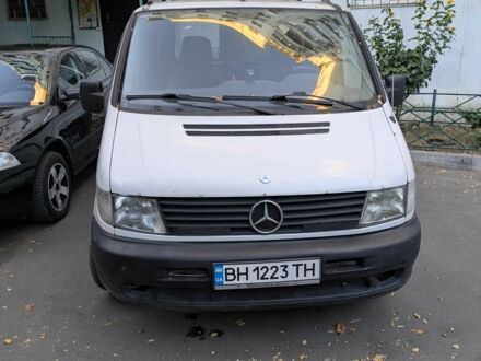 Білий Мерседес Віто, об'ємом двигуна 2.2 л та пробігом 5 тис. км за 3700 $, фото 1 на Automoto.ua