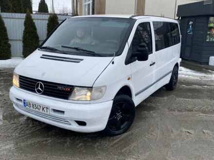 Білий Мерседес Віто, об'ємом двигуна 2.15 л та пробігом 400 тис. км за 2999 $, фото 1 на Automoto.ua