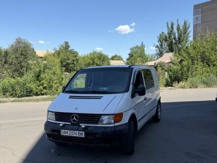 Белый Мерседес Вито, объемом двигателя 2.1 л и пробегом 280 тыс. км за 3800 $, фото 1 на Automoto.ua