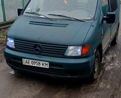 Белый Мерседес Вито, объемом двигателя 2.2 л и пробегом 0 тыс. км за 1800 $, фото 1 на Automoto.ua