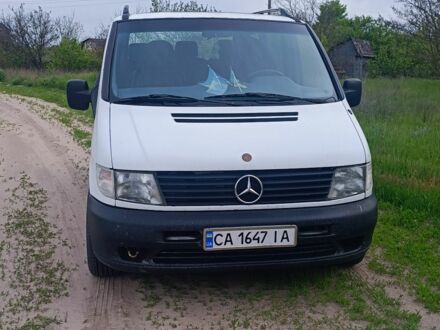 Мерседес Віто 2000 у Черкасах на Automoto.ua Білий Мерседес Віто, об'ємом двигуна 2.2 л та пробігом 386 тис. км за 4000 $, фото 1 на Automoto.ua