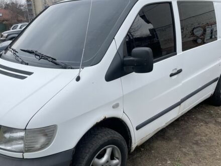 Мерседес Вито 2000 в Броварах на Automoto.ua Белый Мерседес Вито, объемом двигателя 2.2 л и пробегом 404 тыс. км за 4000 $, фото 1 на Automoto.ua