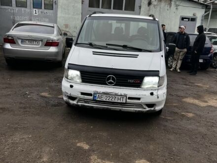 Білий Мерседес Віто, об'ємом двигуна 2.2 л та пробігом 280 тис. км за 3000 $, фото 1 на Automoto.ua