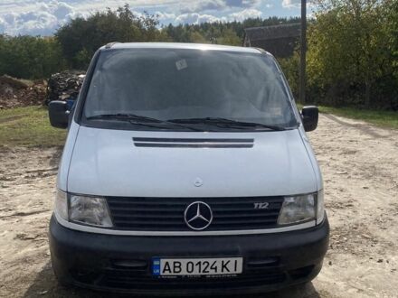 Білий Мерседес Віто, об'ємом двигуна 2.1 л та пробігом 380 тис. км за 5300 $, фото 1 на Automoto.ua