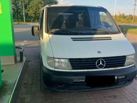 Мерседес Віто 2001 у Харкові на Automoto.ua Білий Мерседес Віто, об'ємом двигуна 2.2 л та пробігом 377 тис. км за 3100 $, фото 1 на Automoto.ua