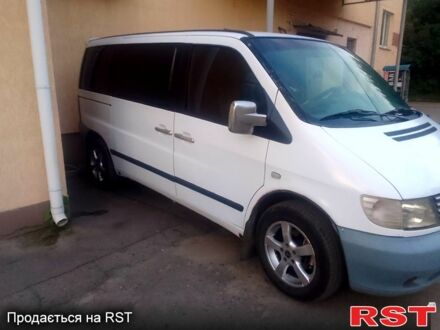 Білий Мерседес Віто, об'ємом двигуна 2.1 л та пробігом 300 тис. км за 4000 $, фото 1 на Automoto.ua