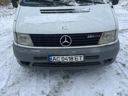 Білий Мерседес Віто, об'ємом двигуна 2.1 л та пробігом 3 тис. км за 3300 $, фото 1 на Automoto.ua