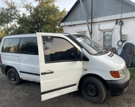 Белый Мерседес Вито, объемом двигателя 2 л и пробегом 400 тыс. км за 2906 $, фото 1 на Automoto.ua
