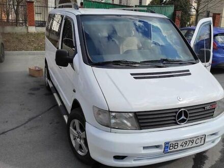 Мерседес Вито 2001 в Киеве на Automoto.ua Белый Мерседес Вито, объемом двигателя 2.1 л и пробегом 247 тыс. км за 7850 $, фото 1 на Automoto.ua