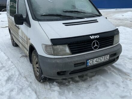 Белый Мерседес Вито, объемом двигателя 2.2 л и пробегом 402 тыс. км за 2800 $, фото 1 на Automoto.ua