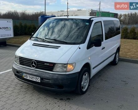 Белый Мерседес Вито, объемом двигателя 2.15 л и пробегом 600 тыс. км за 4350 $, фото 1 на Automoto.ua