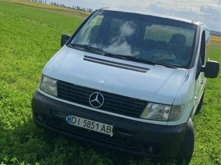 Білий Мерседес Віто, об'ємом двигуна 2.1 л та пробігом 400 тис. км за 4300 $, фото 1 на Automoto.ua