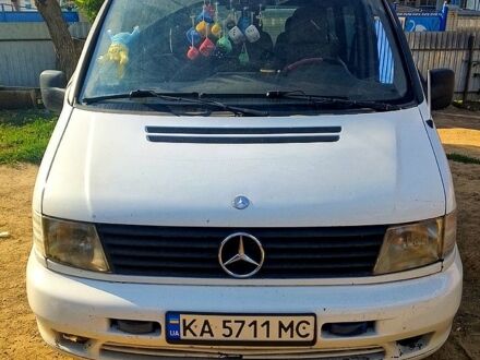 Мерседес Вито 2002 в Тростянце на Automoto.ua Белый Мерседес Вито, объемом двигателя 2.1 л и пробегом 300 тыс. км за 2750 $, фото 1 на Automoto.ua