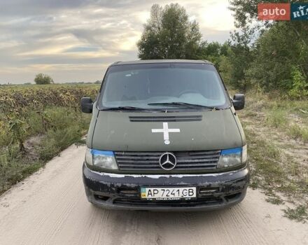 Белый Мерседес Вито, объемом двигателя 2.2 л и пробегом 122 тыс. км за 1895 $, фото 1 на Automoto.ua