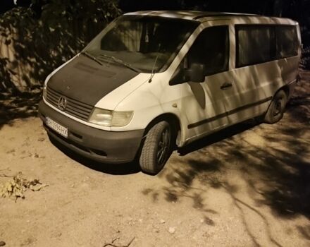 Білий Мерседес Віто, об'ємом двигуна 2.1 л та пробігом 30 тис. км за 4100 $, фото 1 на Automoto.ua