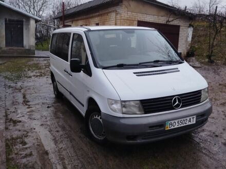 Белый Мерседес Вито, объемом двигателя 0 л и пробегом 400 тыс. км за 3260 $, фото 1 на Automoto.ua